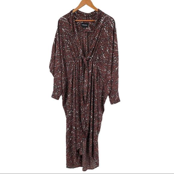 Sabina Musayev Kendra Animal Print Flowy Dolman Sleeves Maxi Dress with Pockets - Picture 2 of 9